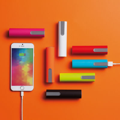Зарядное устройство 2200 mAh, салатовый