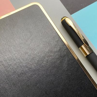 Ежедневник недатированный A5 Chelsea, черный (золотистый кант и срез)