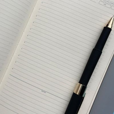 Ежедневник недатированный A5 Chelsea, черный (золотистый кант и срез)