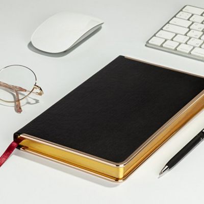 Ежедневник недатированный A5 Chelsea, черный (золотистый кант и срез)