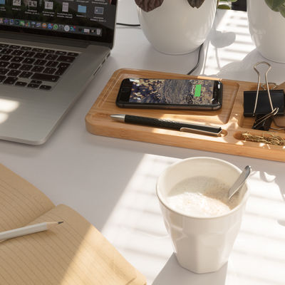 Настольный органайзер Bamboo с беспроводной зарядкой 5W 
