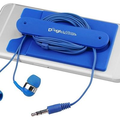 Проводные наушники и силиконовый бумажник для телефона