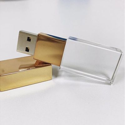 USB-флешка на 4 ГБ, золото