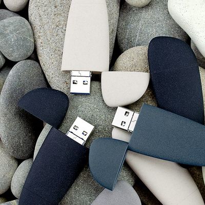 Флешка Pebble Universal, USB 3.0, серая, 64 Гб