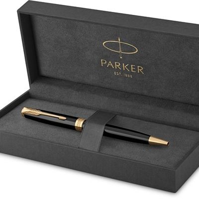 Ручка шариковая Parker Sonnet Core Black Lacquer GT, черный/золотистый