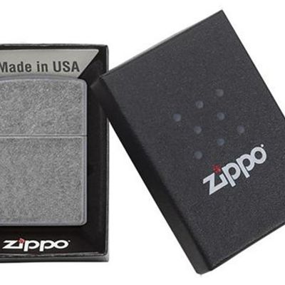 Зажигалка ZIPPO Classic с покрытием ™Plate, латунь/сталь, серебристая, матовая, 38x13x57 мм