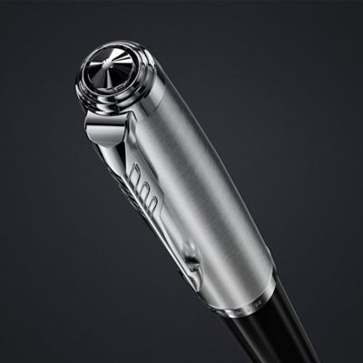 Перьевая ручка Parker 51 CORE BLACK CT, перо: F, цвет чернил: black, в подарочной упаковке.