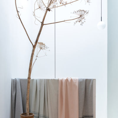 Накидка Ukiyo Yumiko из переработанного хлопка AWARE™, 100x180 см