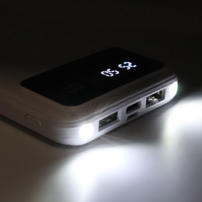 Внешний аккумулятор Dorado 10 000 mAh с фонариком, белый