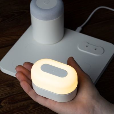 Станция беспроводной зарядки с колонкой и ночником Trilogy, белая