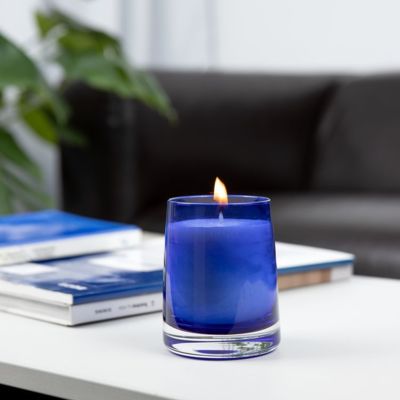 Ароматическая свеча Fragnola, пряная древесина и кардамон, темно-синяя