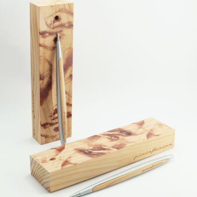Набор из двух ручек Pininfarina Cambiano BOX CEDARWOOD
