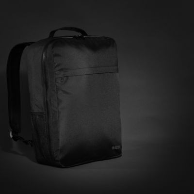 Рюкзак для ноутбука Swiss Peak Essential из rPET Aware™, 15.6"