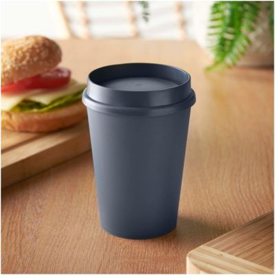 Кружка Americano® Switch объемом 300 мл с крышкой 360°.
