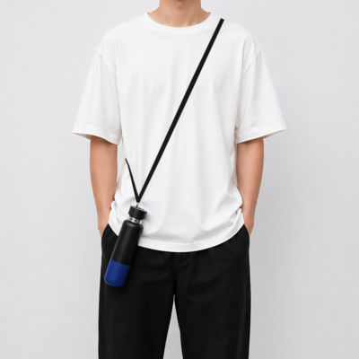 Термос Hike c ланьярдом и манжетой, чёрный-синий