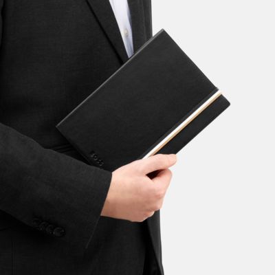 Блокнот A5 Iconic Black Agenda