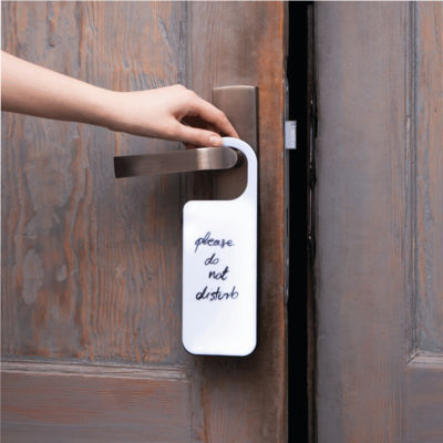 Светодиодная табличка на дверь DO NOT DISTURB