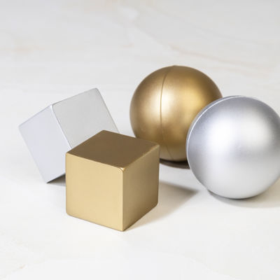 Металлический антистресс-мяч