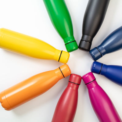 Переработанная бутылка из нержавеющей стали